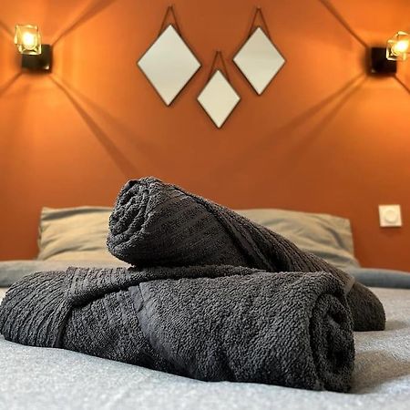 Logement Neuf - Proximite Centre Bourges Eksteriør billede